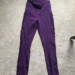 Lululemon mesh panel purple/wine leggings size 4